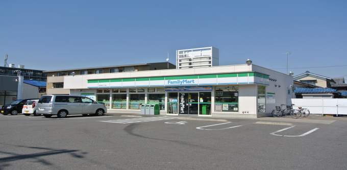 �ե��ߥ꡼�ޡ�����¼ϻ����Ź